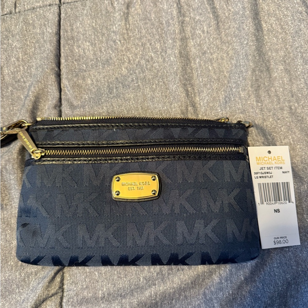 Michael Kors Navy Jet Set Wristlet